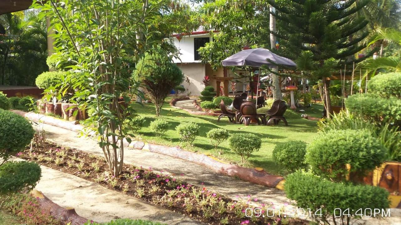 Paraiso Cave & Restaurant & * San Francisco (Cebu)