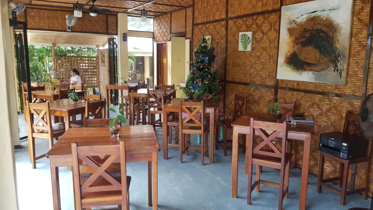 Paraiso Cave & Restaurant & Hotel