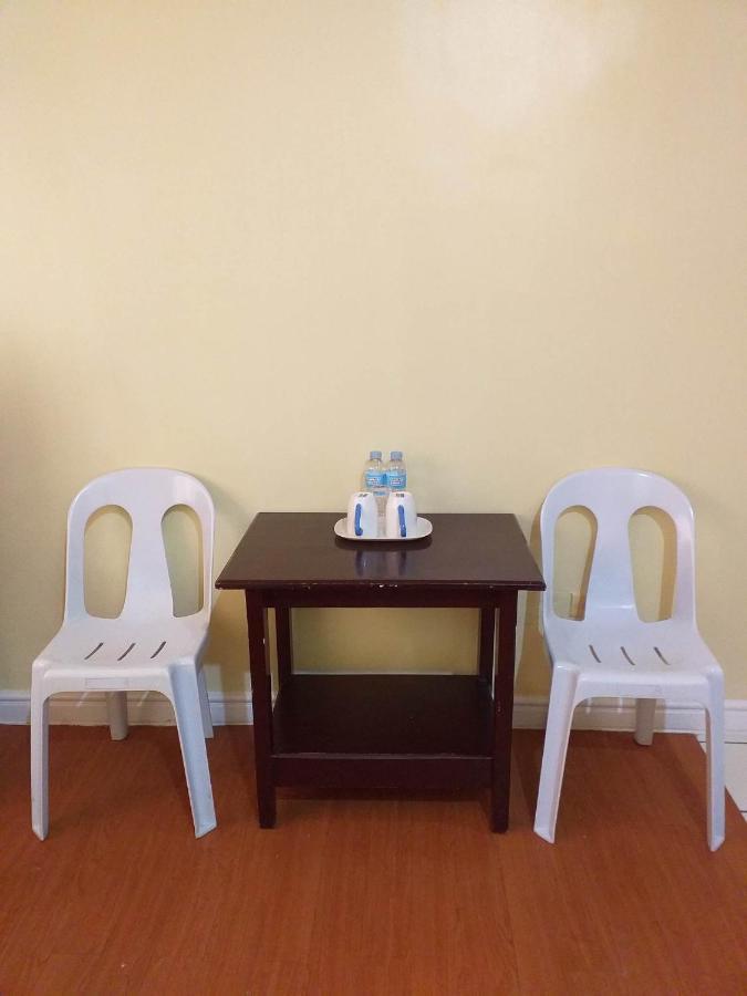 Mactan Airport Hilltop Hotel 3*