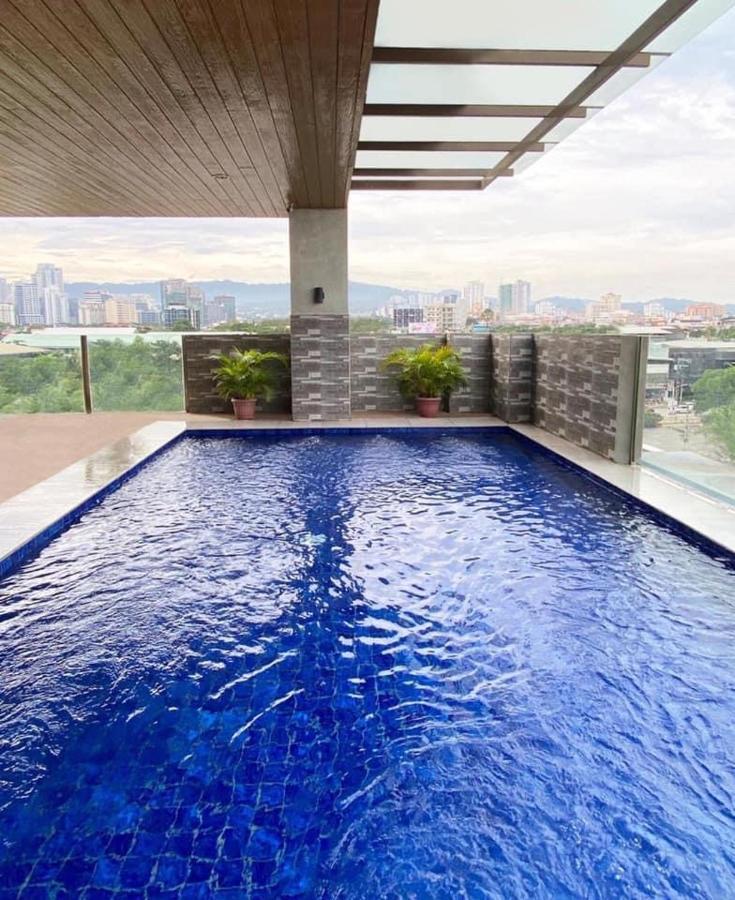 Bed & Breakfast Across Sm Sunvida Tower Unit Cebu
