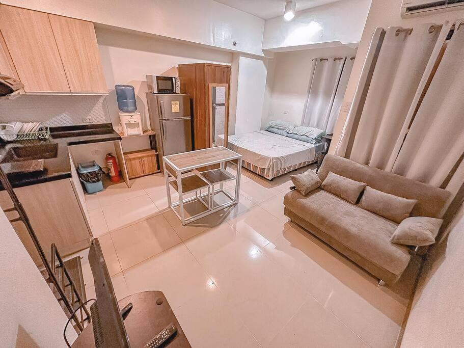 Chillhauz Staycation Apartment Cebu