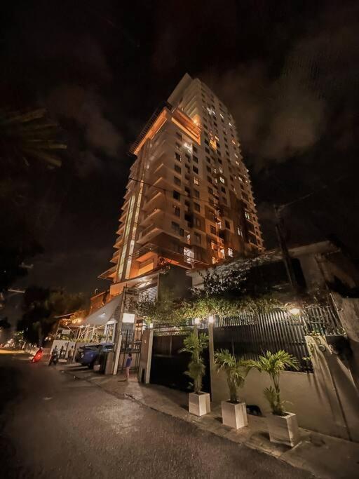 Chillhauz Staycation Apartment