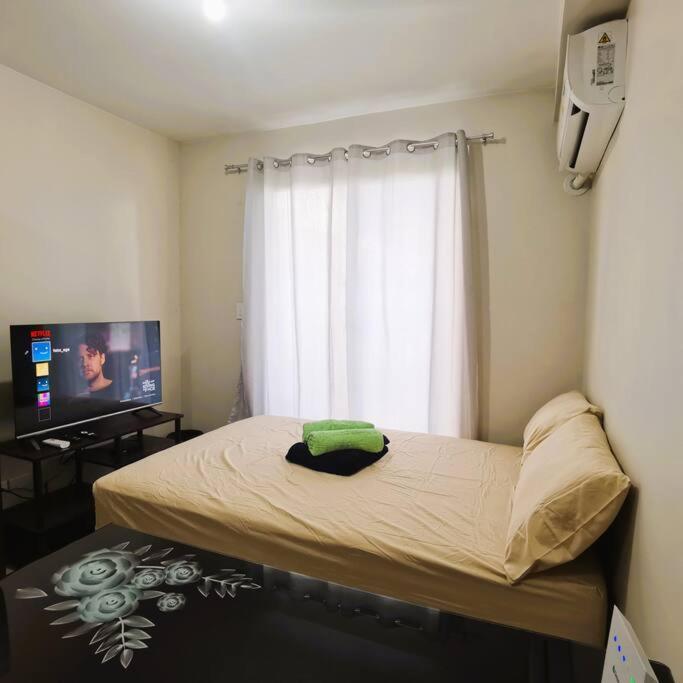 Affordable W/ Wi-fi, Pool & Shower Heater Apartment *