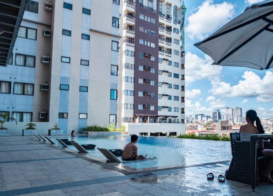 Living,the Persimmon Double Beds 4pax Cebu