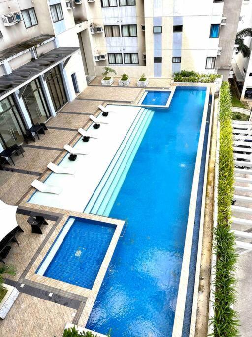 Living, The Persimmon Double Beds Apartamento