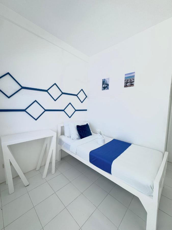 Hotel Issa's Haven Look (Oslob)