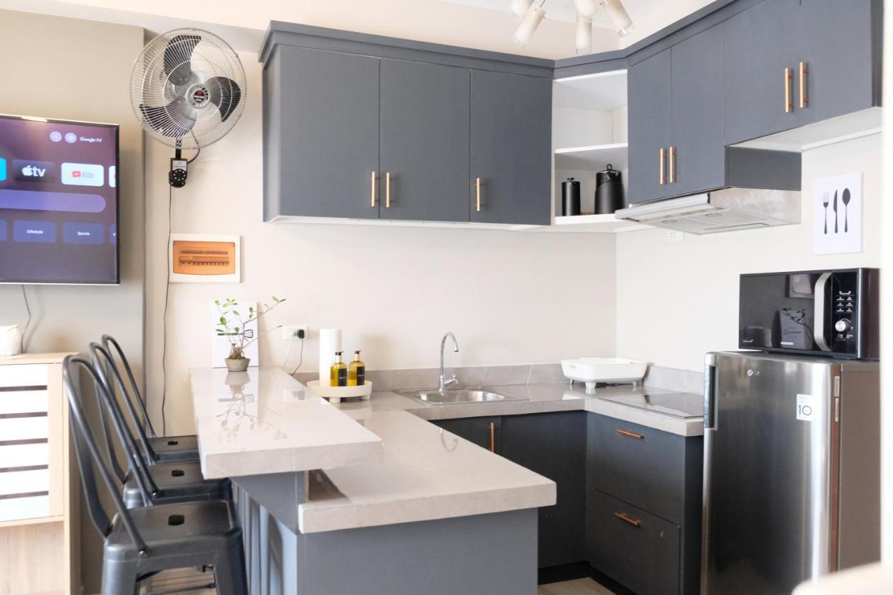 Apartment 2-bedroom Boutique - Newly Renovated!