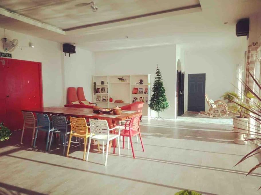 Scia Hills Exclusive 25pax Wifi Netflix Hbo Videoke Pool Villa