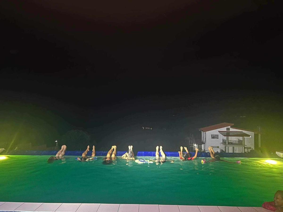 Villa Scia Hills Exclusive 25pax Wifi Netflix Hbo Videoke Pool