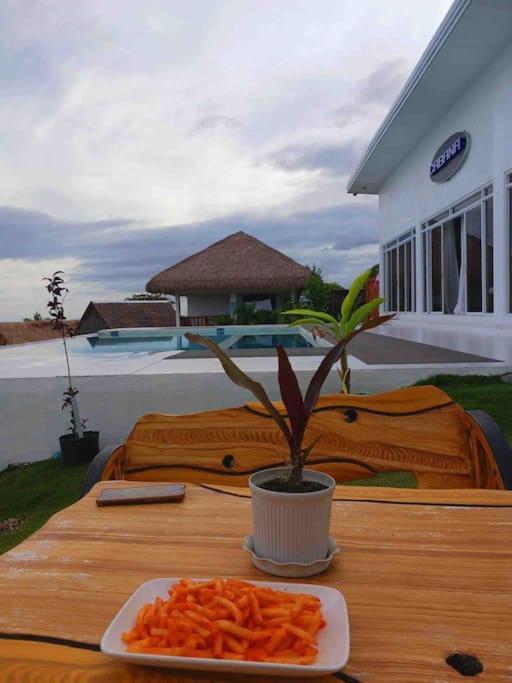 Scia Hills Exclusive 25pax Wifi Netflix Hbo Videoke Pool Villa