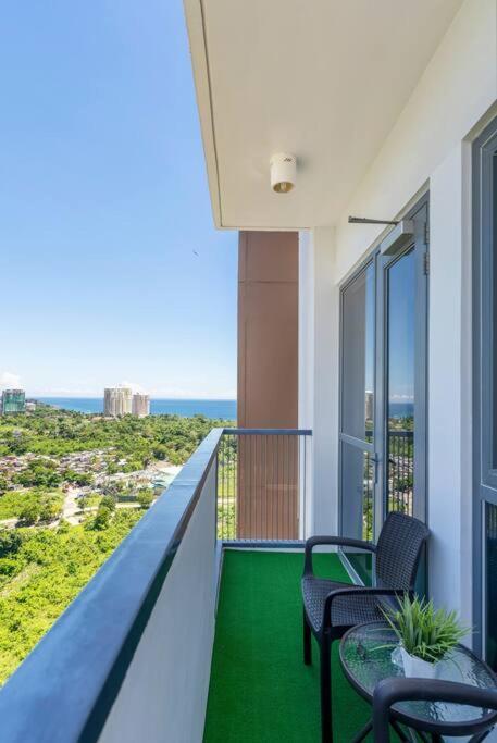 Omp 17j-t1, Seaview, Beach, Pool Access,near Airport, Fast Wi-fi, Netflix * Punta Engano (Mactan)