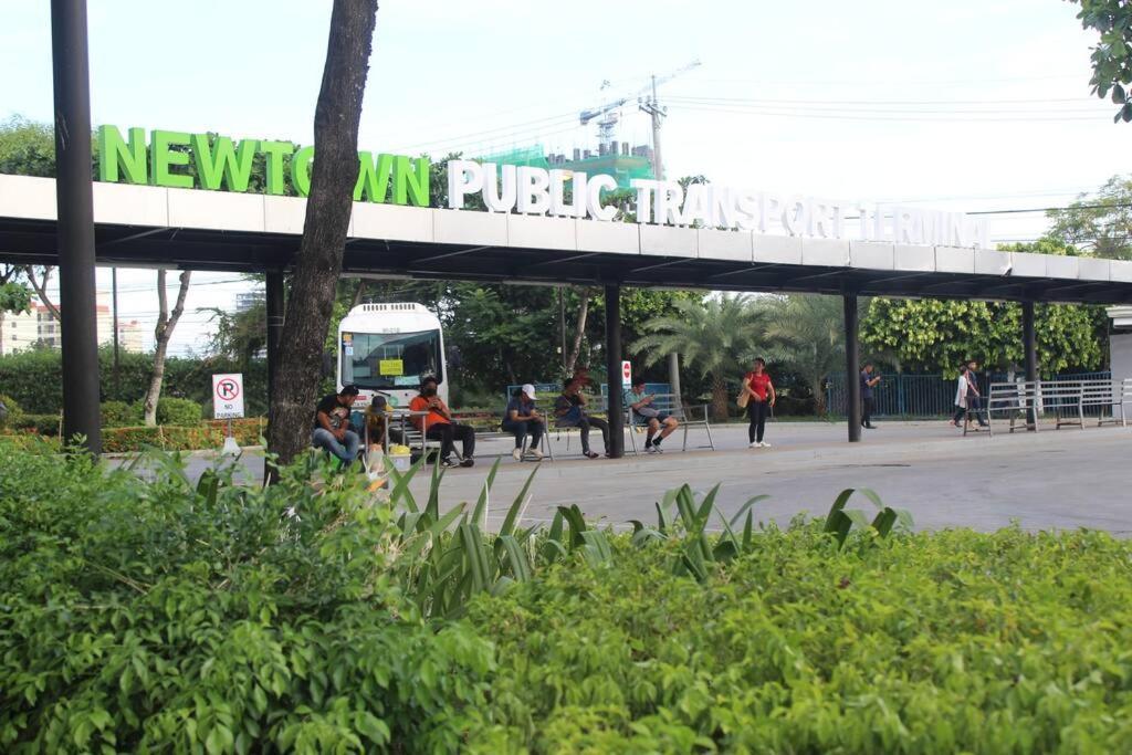 Omp 17j-t1, Seaview, Beach, Pool Access,near Airport, Fast Wi-fi, Netflix * Punta Engano (Mactan)