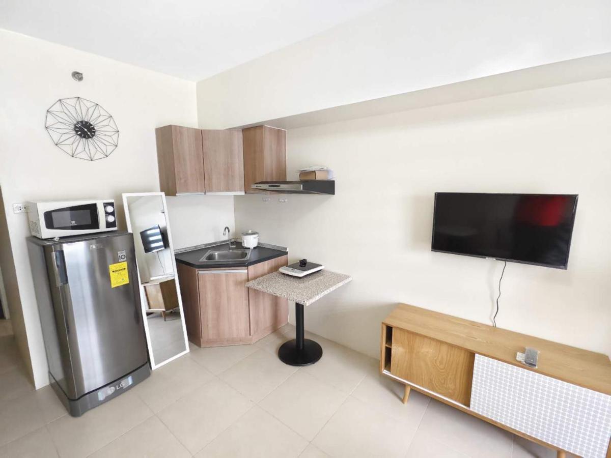 Avida Riala T1 1122 Apartment
