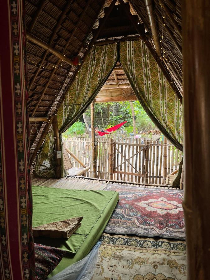 Tribal Huts Community * Daanbantayan