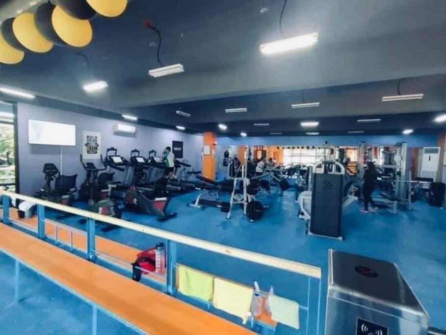 Fully Furnished With Balcony Fiber Wi-fi Apartment