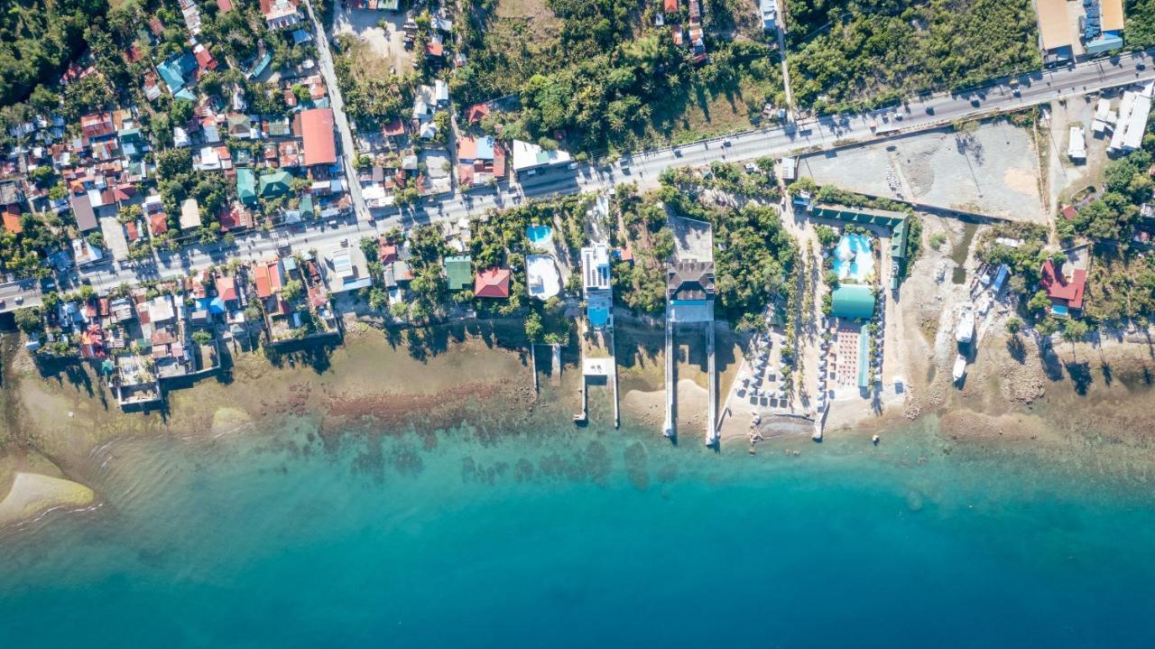 Andersson Beach House Cebu Compostela (Cebu)