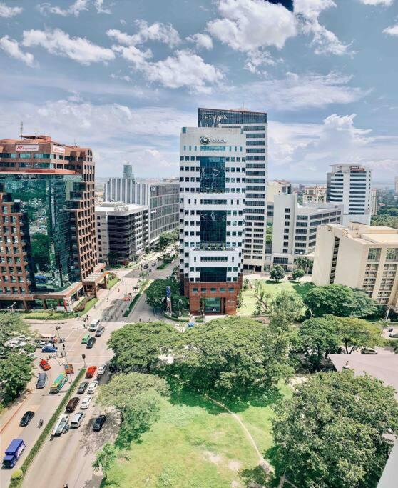 Spacious Appleone Equicom Ayala Cebu