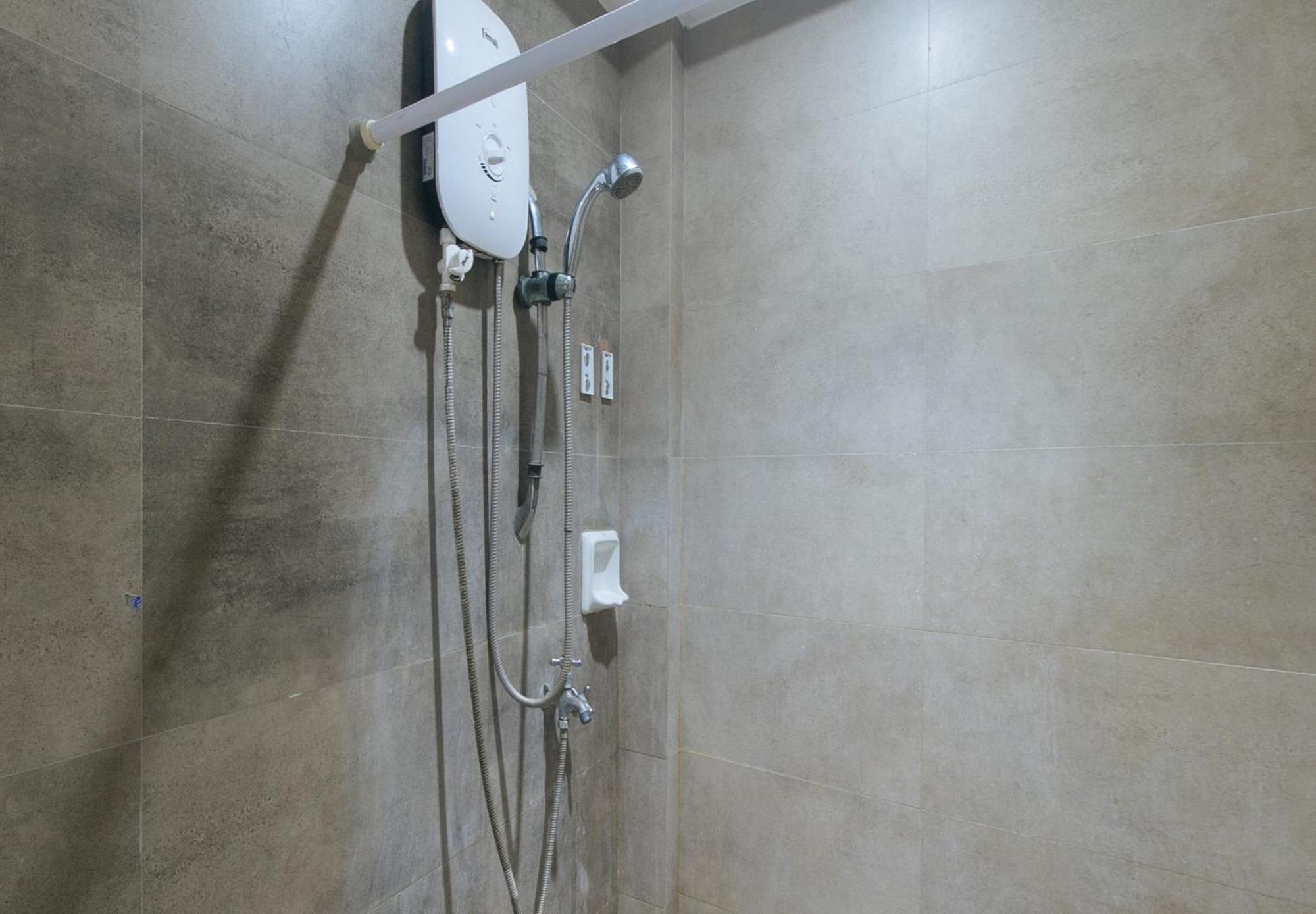 Reddoorz At Grand Apartelle Hernan Cortes Cebu