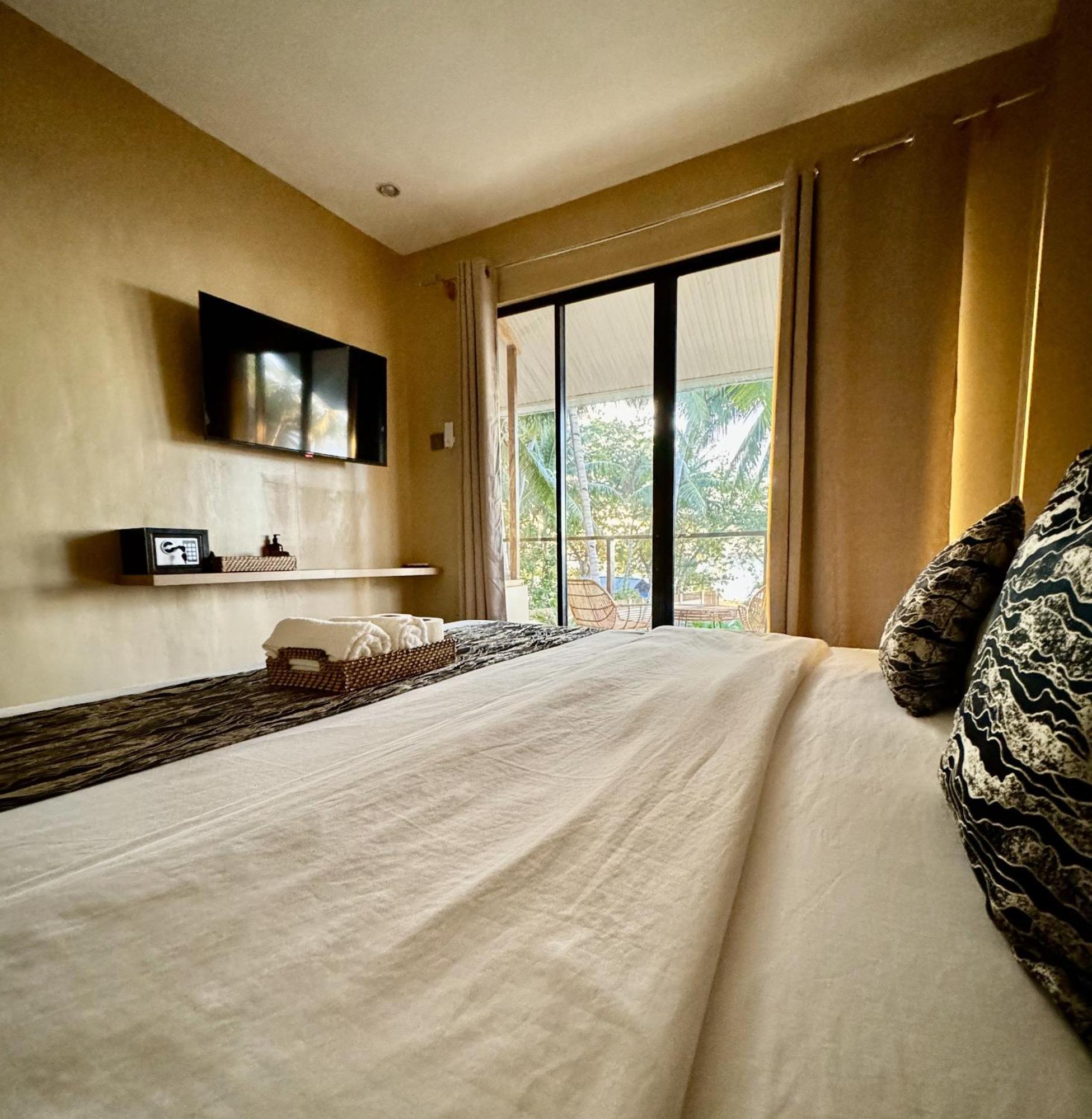 Southseas And Dive Center Resort