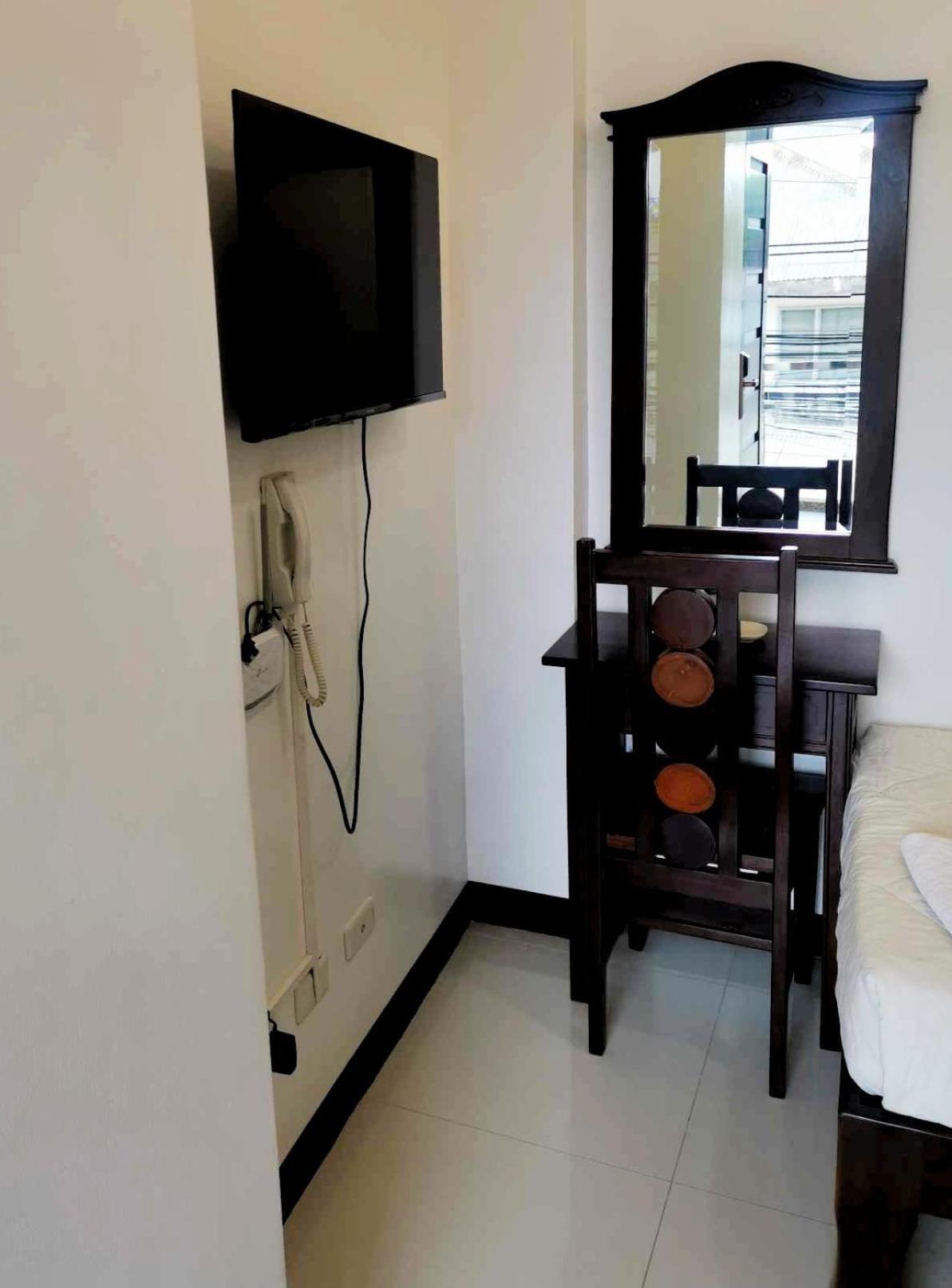Mj House Aparthotel *