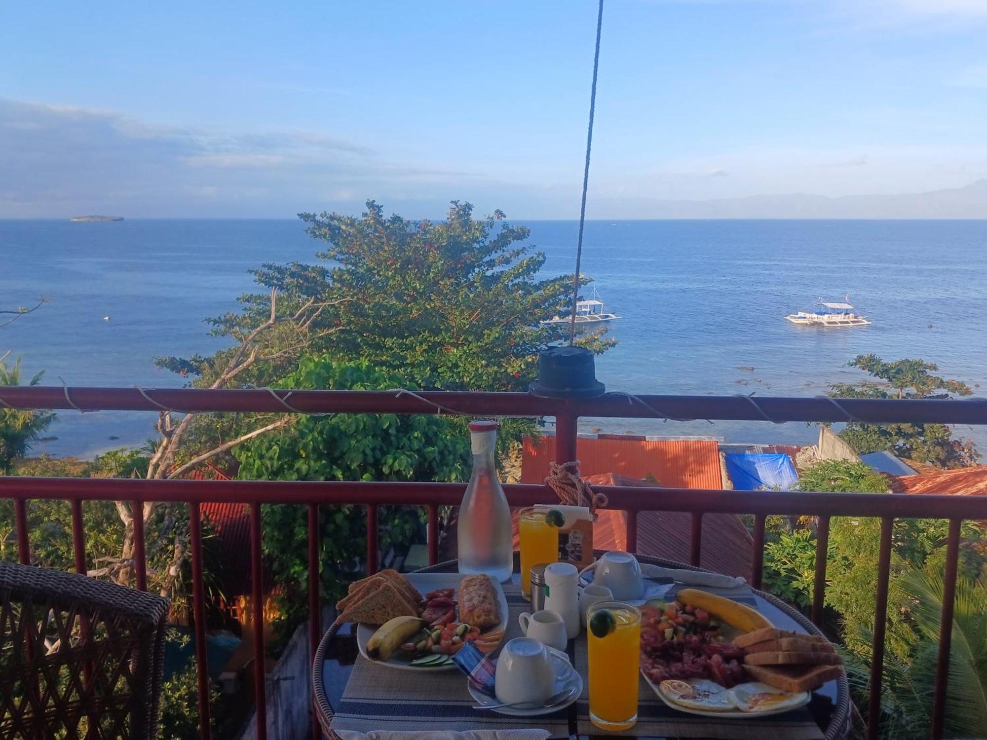 Strandhaus Condotel Hotel Moalboal