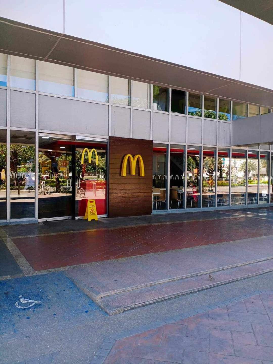 Mactan Cebu * Punta Engano (Mactan)