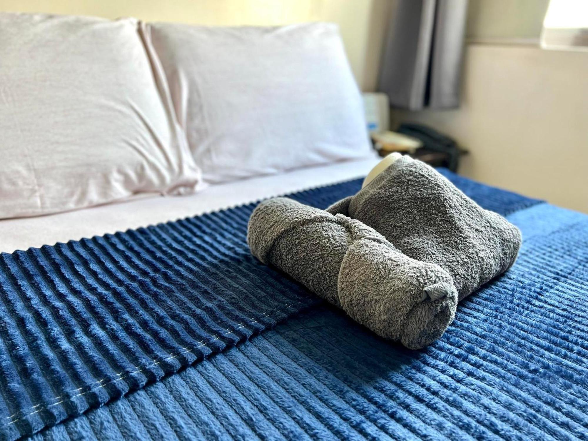 Persimmon B Aparthotel