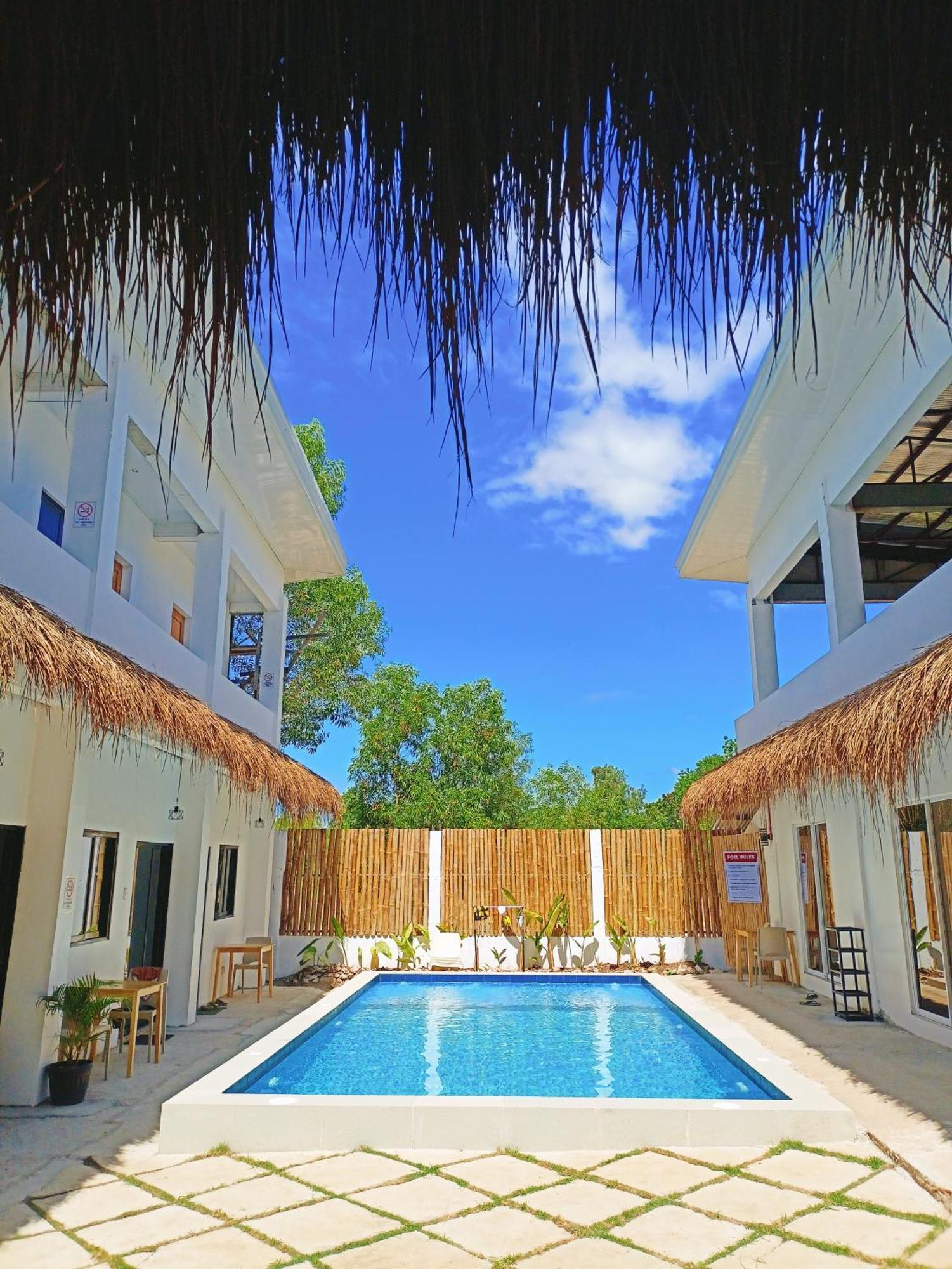 Camotes Hostel *