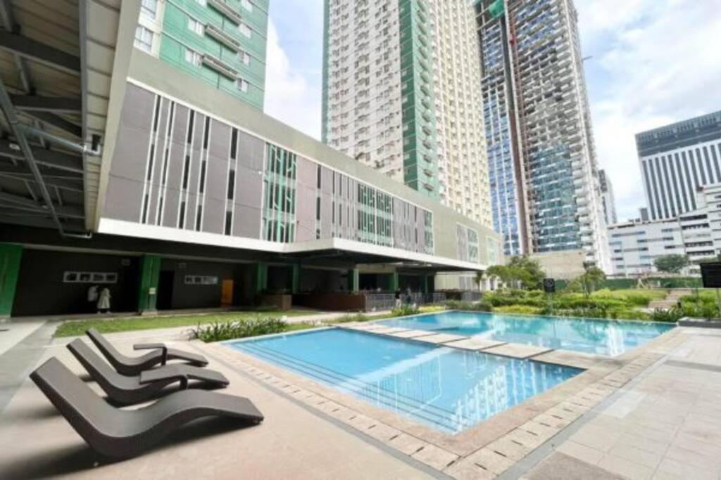 Apartment Stylish In It Park