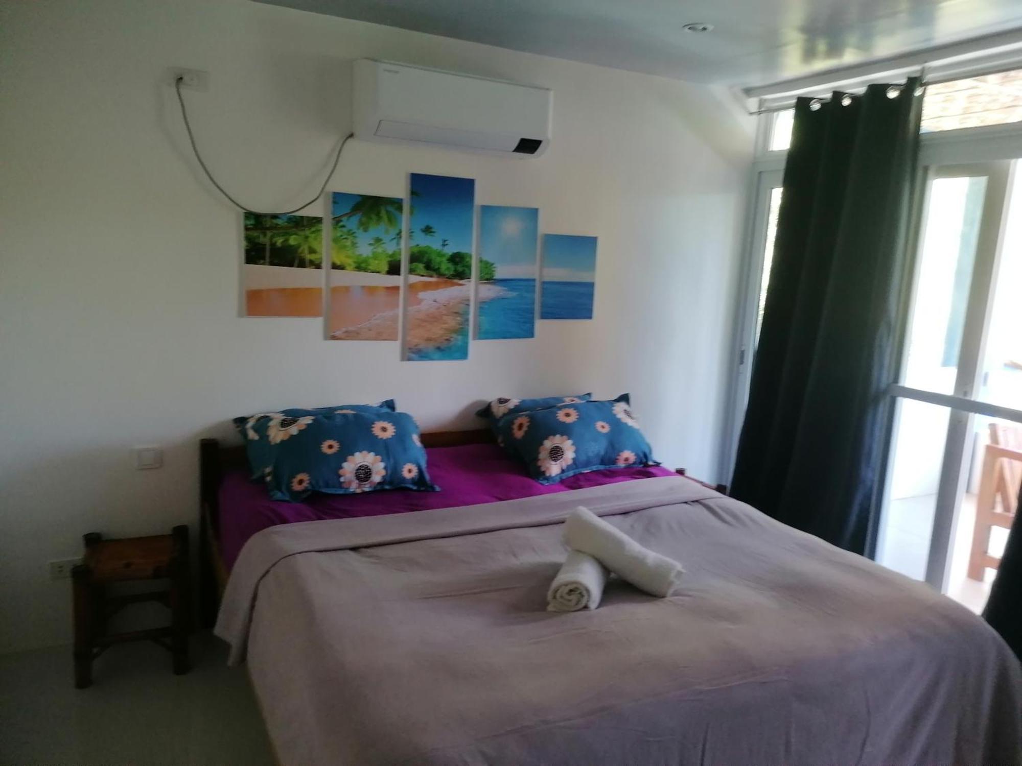 Jana, Bantayan, Guest house