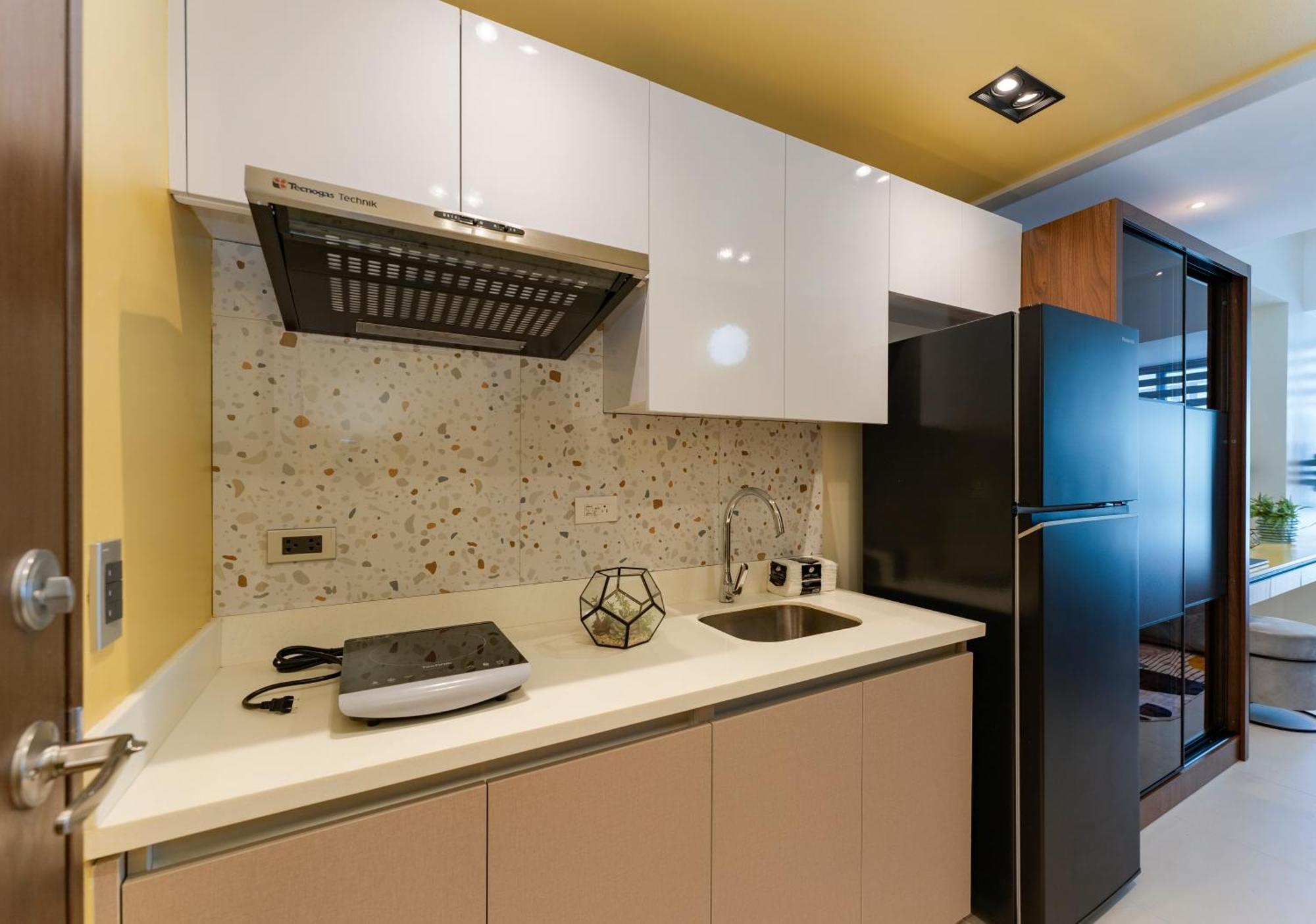 The Amber - Designer Unit In It Park, Apartment Cebu