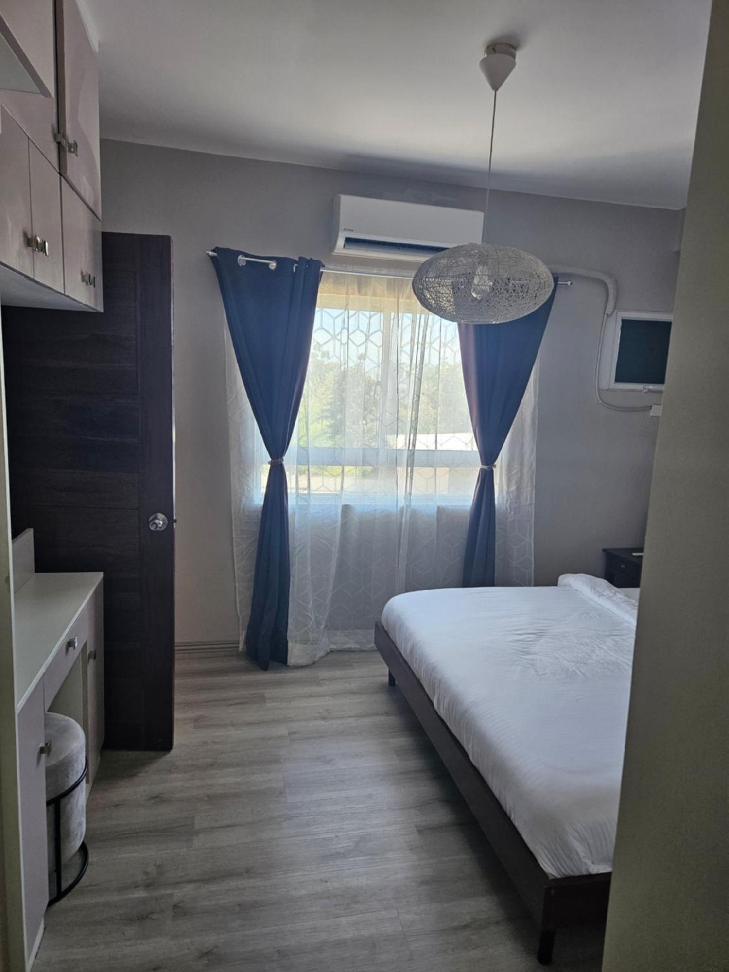 Apartment 2-bedroom Boutique - Newly Renovated! Cebu