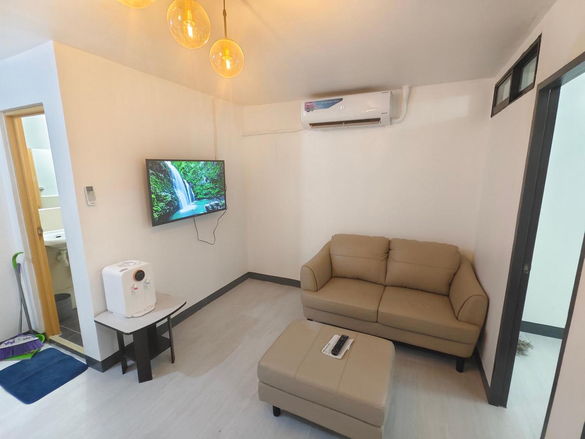 Cebu Urban Deca Homes B8 412 Apartment *