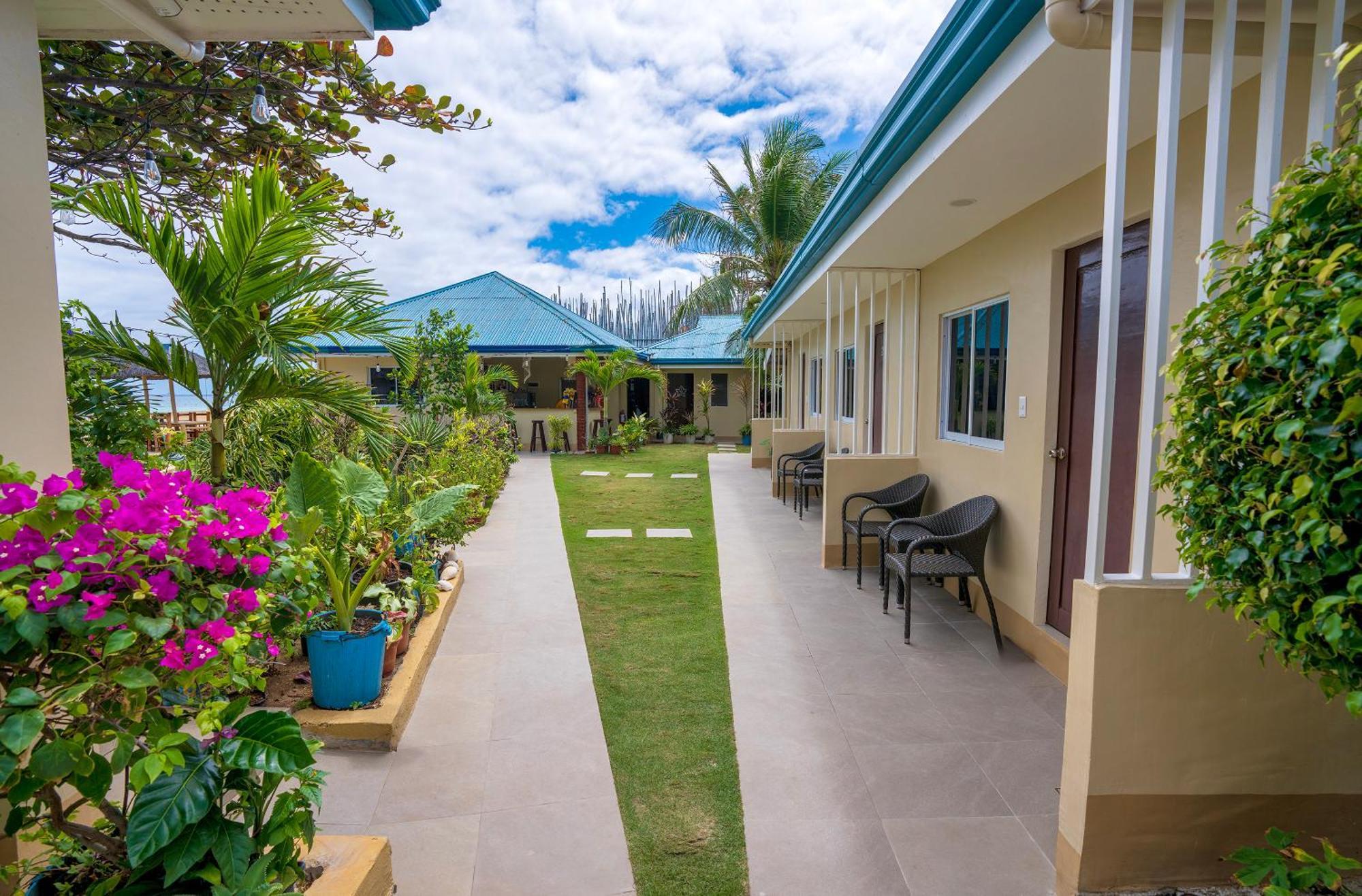 Sunrise Club Amanecer Resort Santa Fe (Cebu)