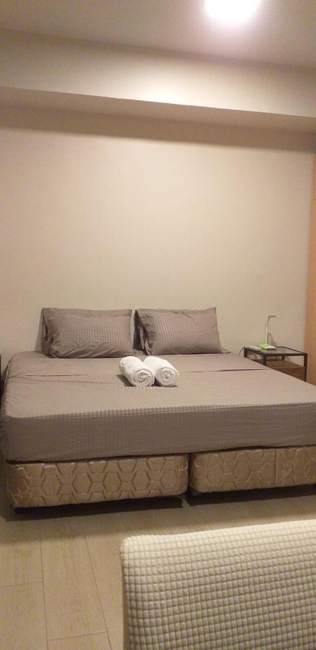 Mactan Newtown With Pool Access Apartment Lapu-Lapu City