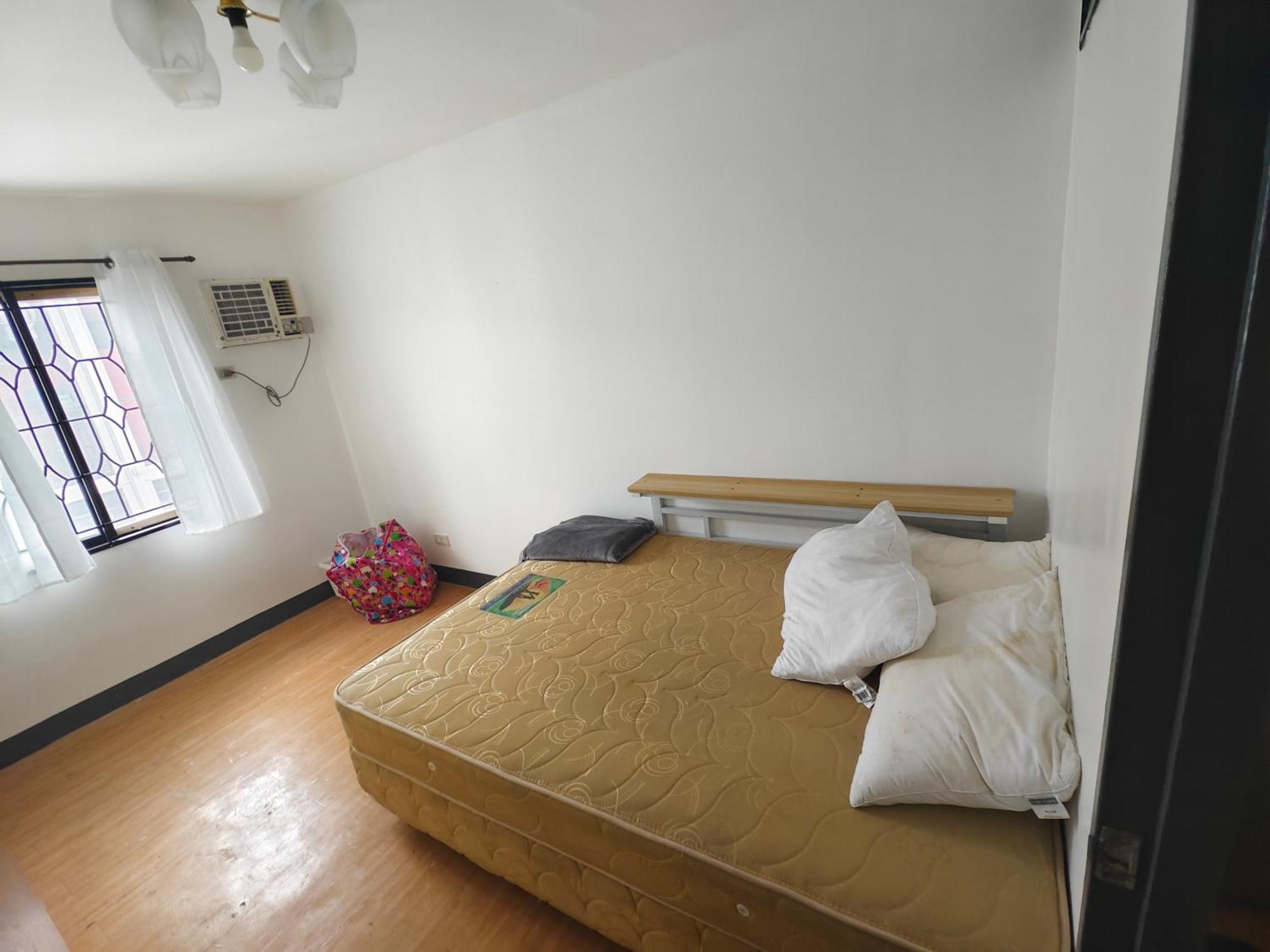 Cebu Urban Deca Homes B8 412 *