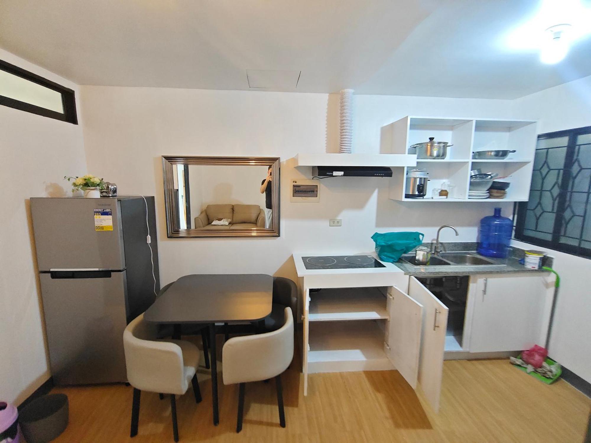 Cebu Urban Deca Homes B8 412 Apartment *