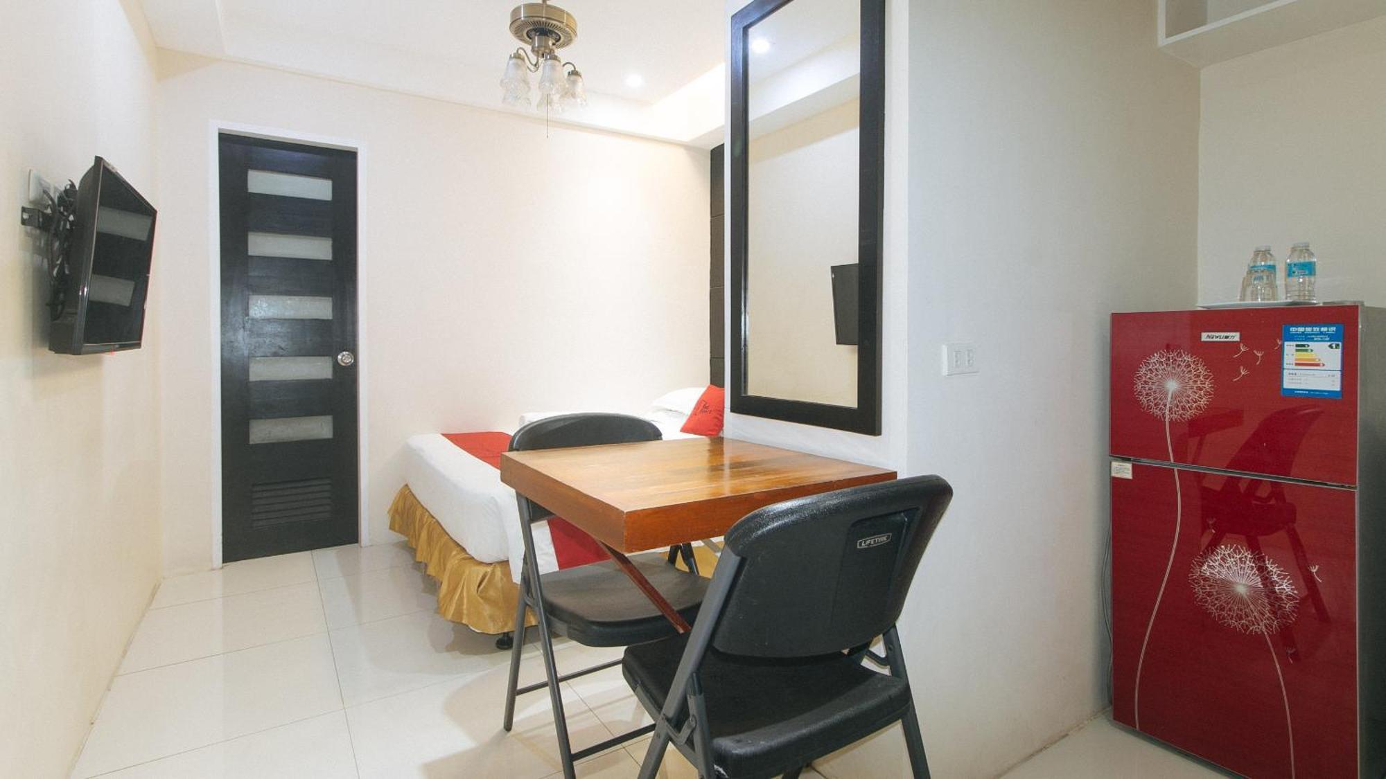 Reddoorz At Grand Apartelle Hernan Cortes Hotel 3*