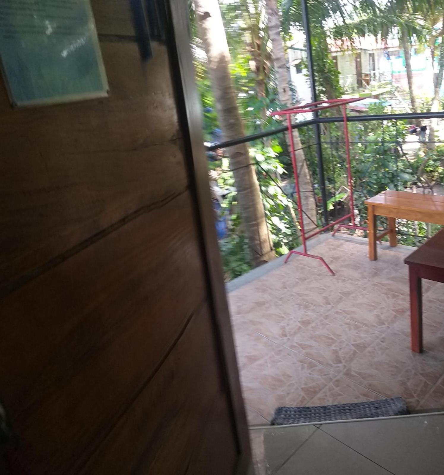 Homestay 197 Barts *