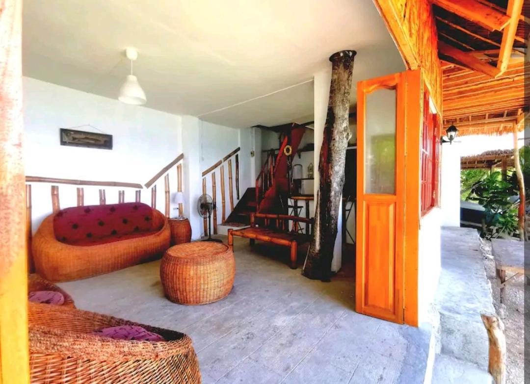 Sea Esta House Boljoon