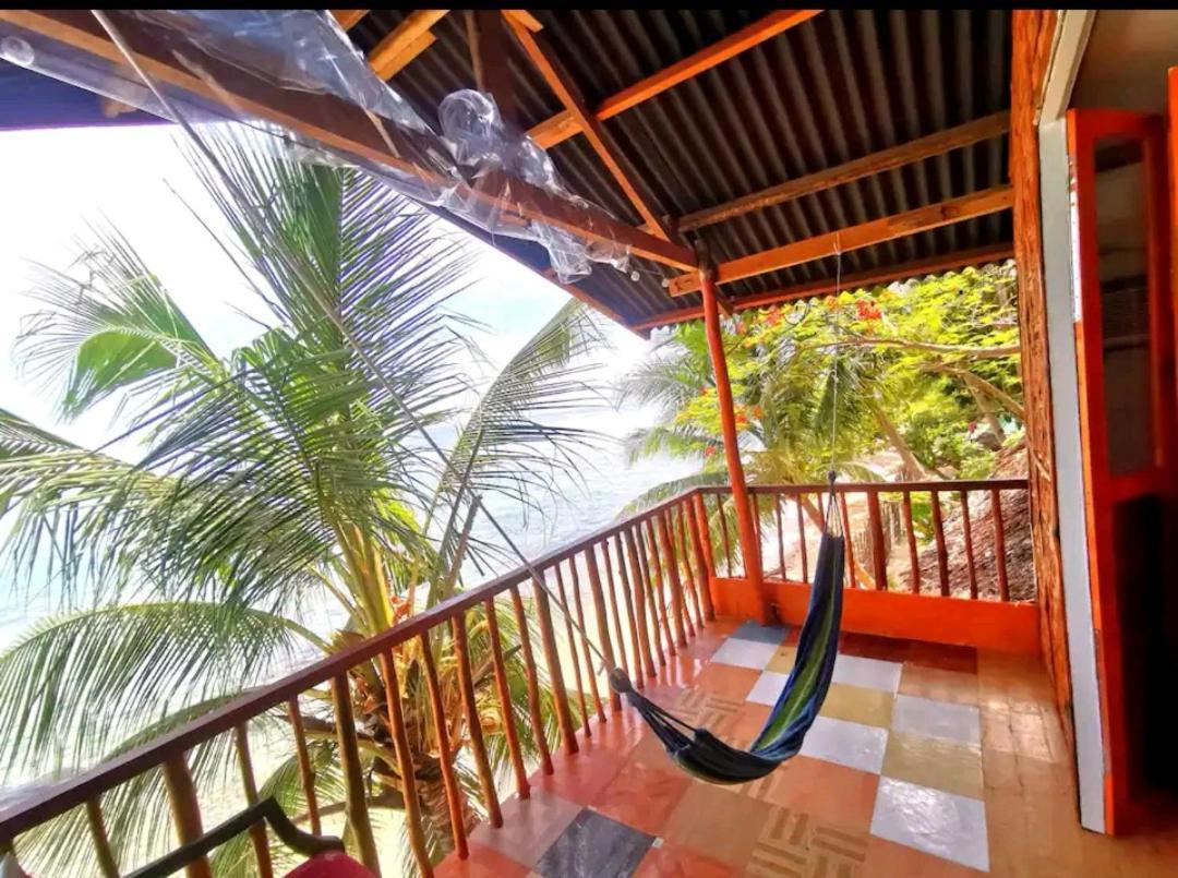 Bahay sa kanayunan Sea Esta House *