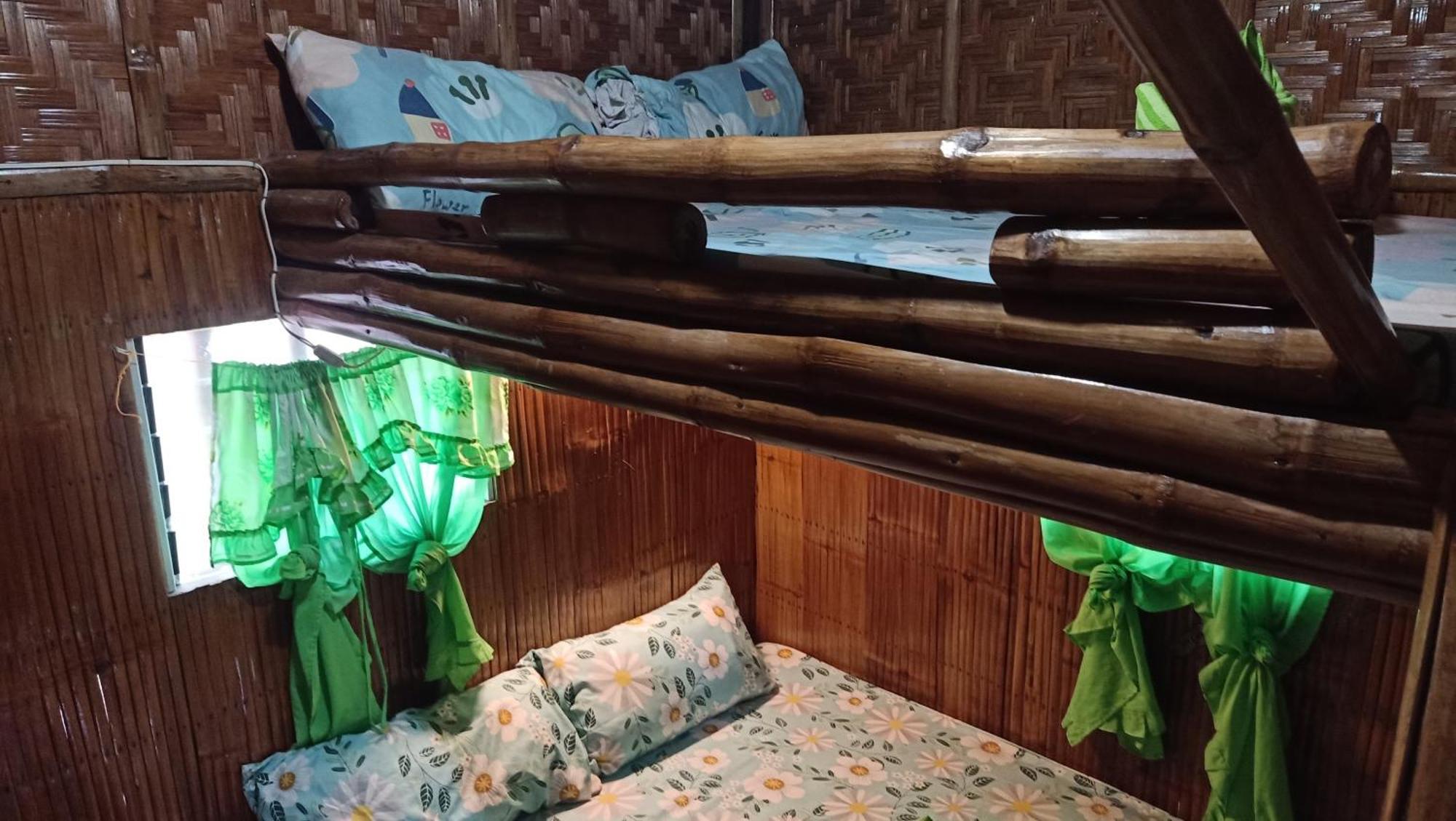Bed & Breakfast Bamboo House / 2*