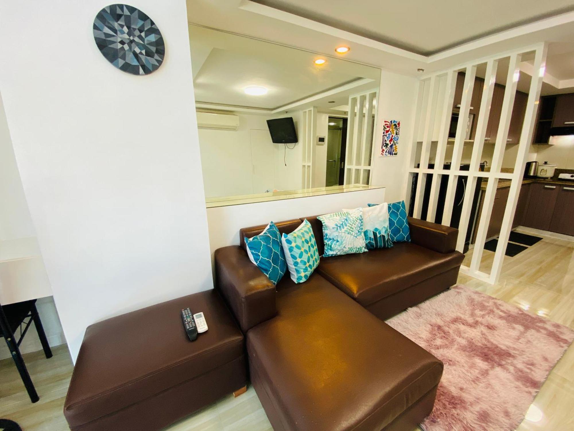 Huge Lofts By P&j * Cebu