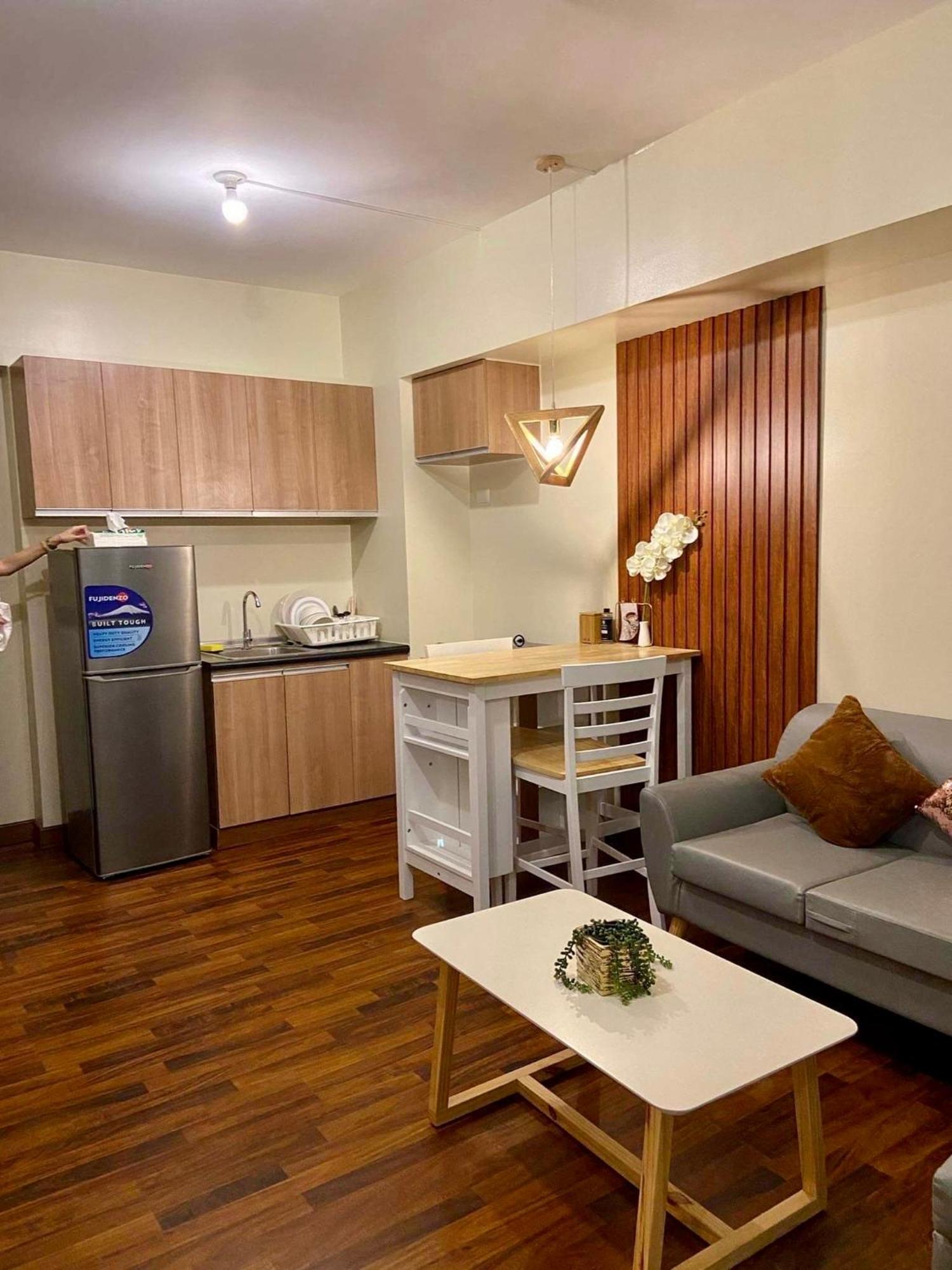 Avida-riala Tower 2, 3 New & Stylish & 1br Aparthotel