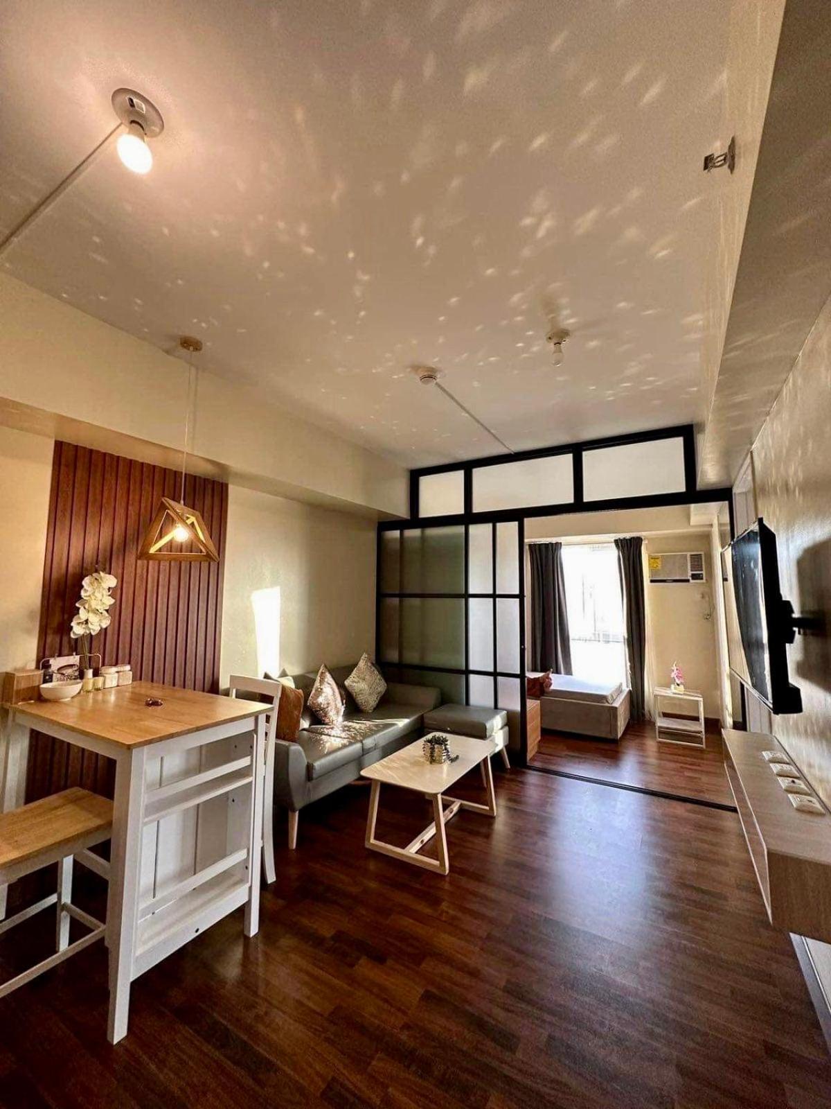 Aparthotel Avida-riala Tower 2, 3 New & Stylish & 1br Cebu