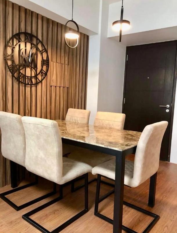 Avida-riala Tower 2, 3 New & Stylish & 1br Aparthotel Cebu