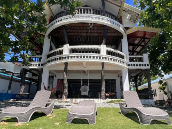 Feelgooddive House *