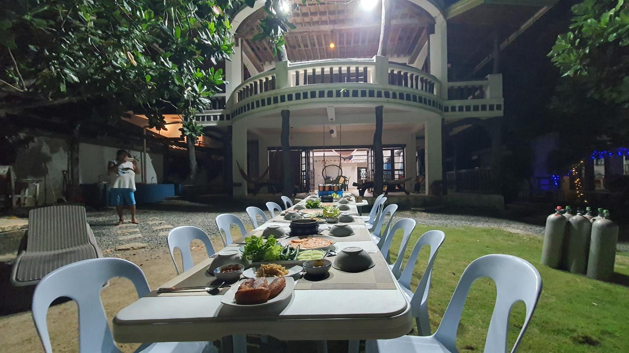 Feelgooddive House