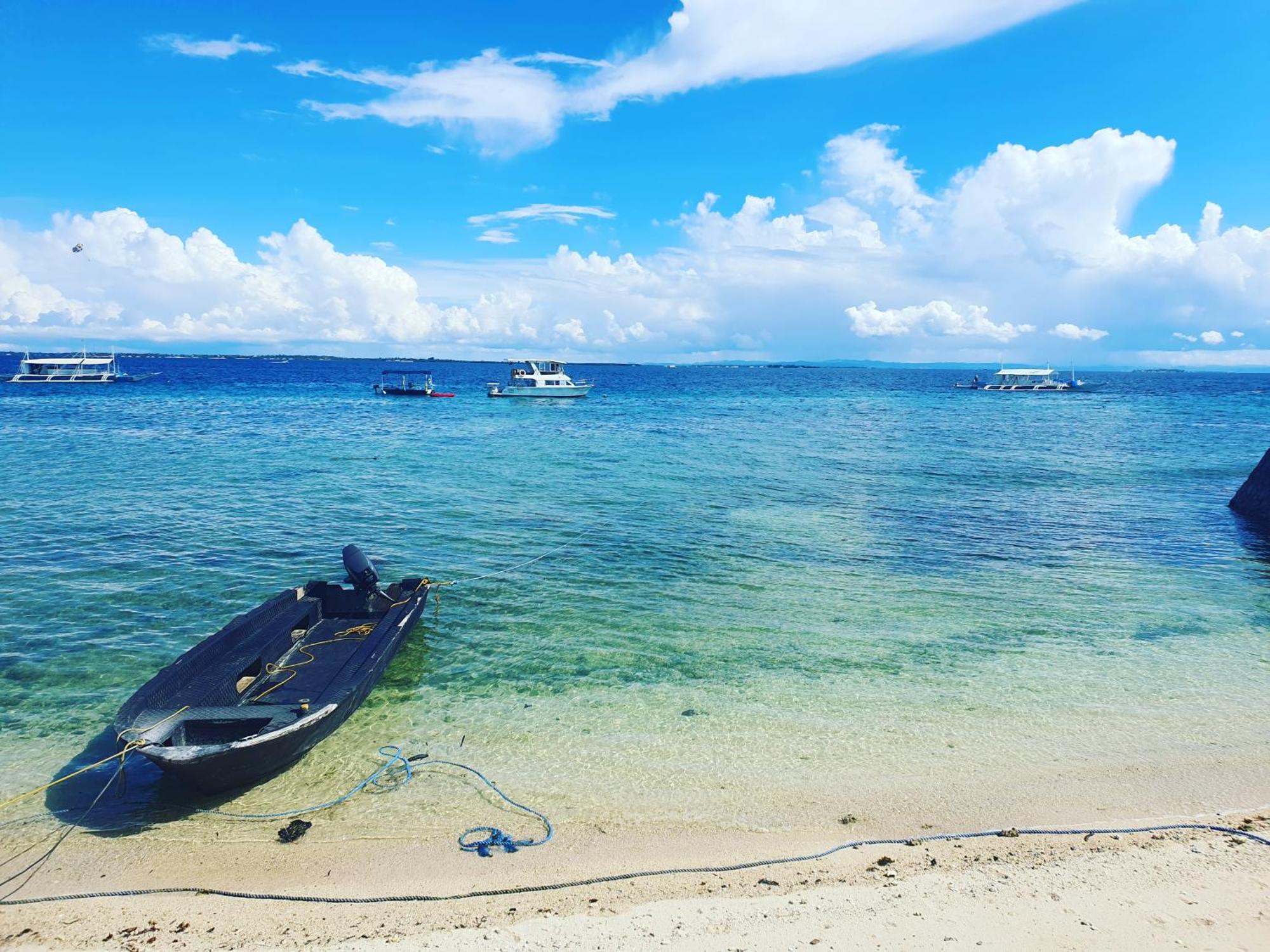 Feelgooddive House Campsite Lapu-Lapu City