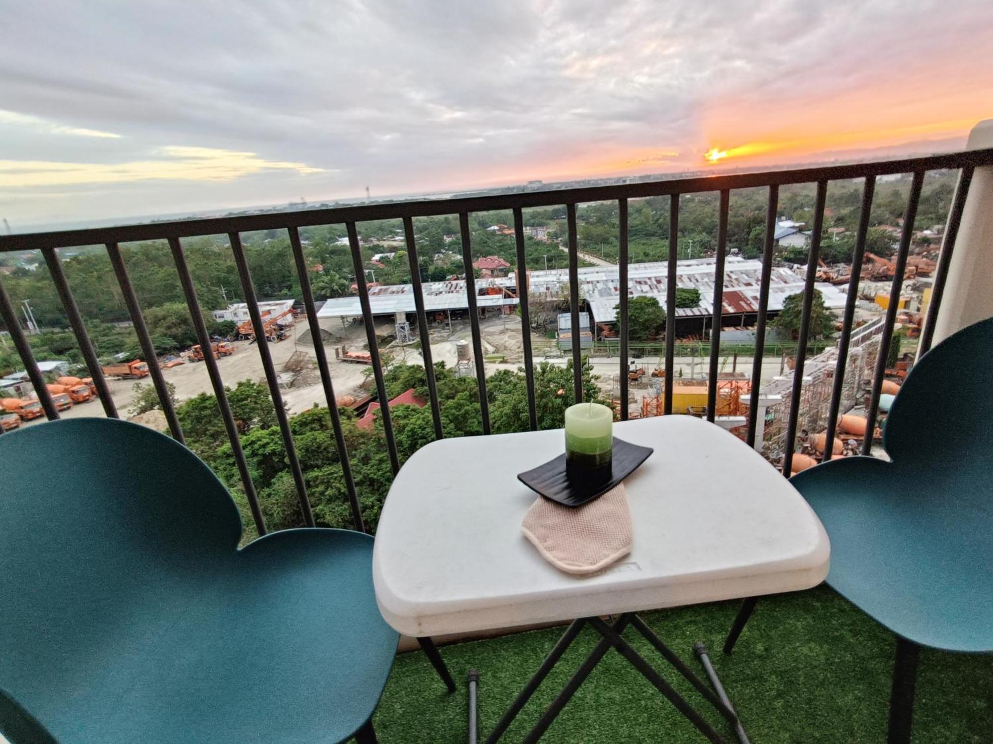 Apartment Happyhomes The Persimmon Studio-mabolo